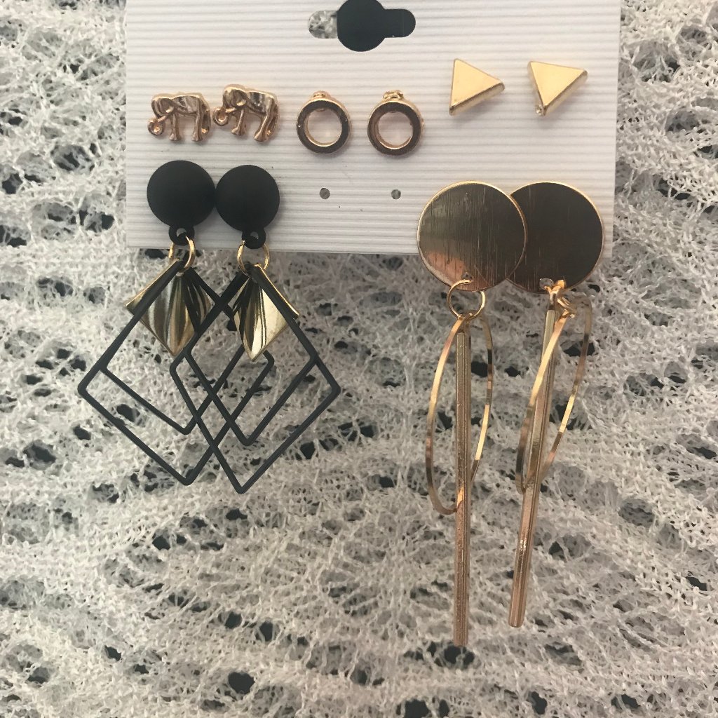 5 Pair Card Of Earrings Gold Tone And Black Elephant Square Hoop